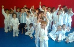 Le cours &quot;Eveil Judo&quot; saturé par les &quot;essais&quot; !!!