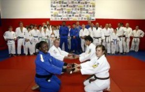 Livia LEONI honorée par Gevrise EMANE 