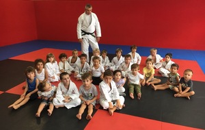 23 enfants au cours &quot;Eveil Judo&quot; de Jean-Jacques