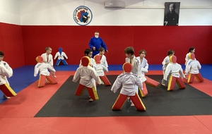 PREMIER COURS DE REPRISE DES ENFANTS :