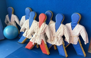 DE NOUVEAUX PARTENAIRES POUR LE COURS EVEIL :