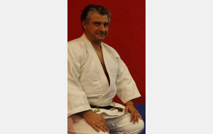 UN JUDOKA CEINTURE NOIRE CANDIDAT A LA DÉPUTATION : 