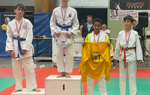 ANGE OLMETA CHAMPION DE FRANCE MINIME FSGT 