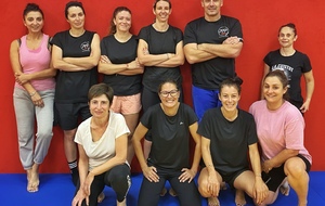 COURS DE SELF DEFENSE DAMES :