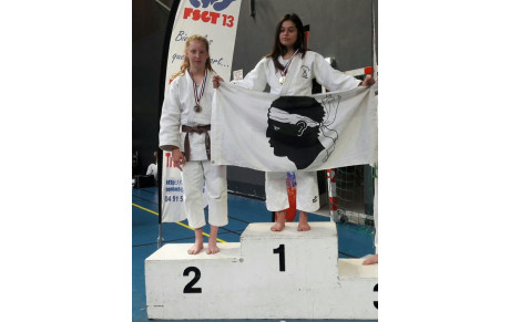 LAURINA CHAMPIONNE DE FRANCE CADETTE -52 KG