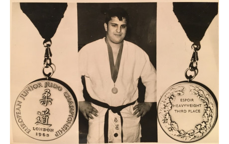 1968 : Laurent MANDRICHI premier corse médaillé international de Judo