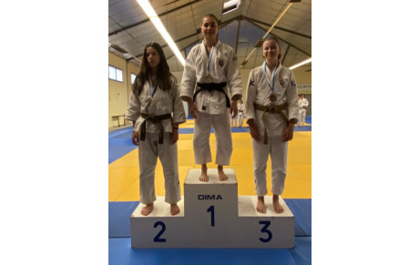 DIANA ET HUGO CHAMPIONS DE CORSE CADET(TE)S :