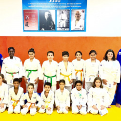 DOJO SOCIAL DE LUPINO :